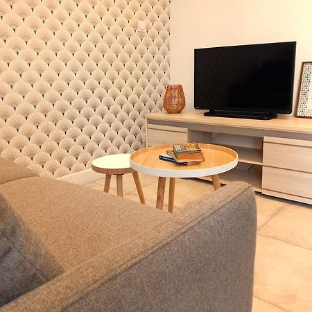 #2 Studio # Place Charmante Тулон Экстерьер фото